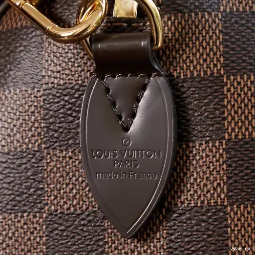 LOUIS 20 BANDOULIÈRE SPEEDY VUITTON 0322